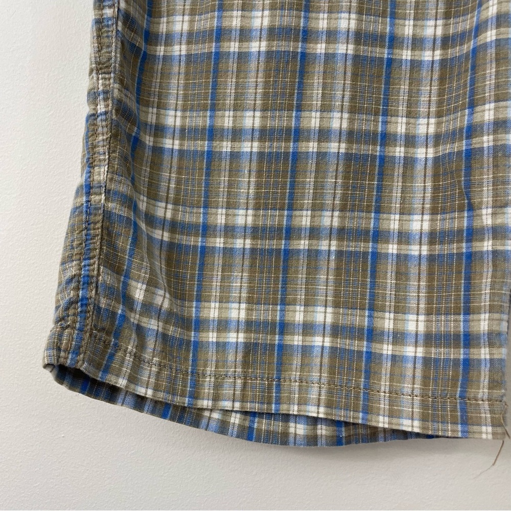 UNIONBAY Plaid Bermuda Shorts in Brown and Blue - Picture 5 of 15